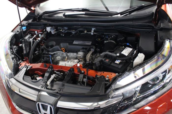 Honda CR-V 1.6 i-DTEC SR 5dr 2WD Estate Diesel Red